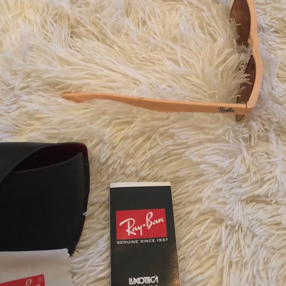 RayBan- Brand New Chic Sunglasses - Picture 3 of 6